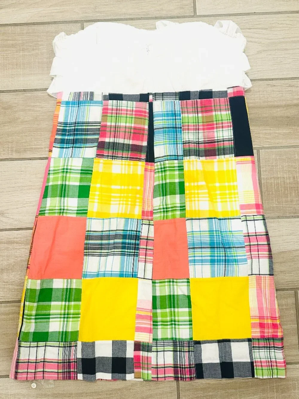 LILLY PULITZER MADRAS AND RUFFLE DRESS MEDIUM NWOT